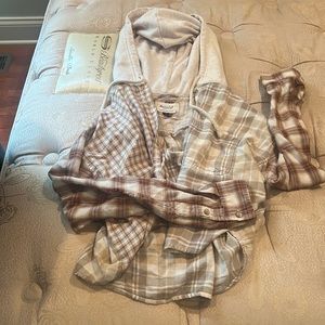 American eagle cropped flannel